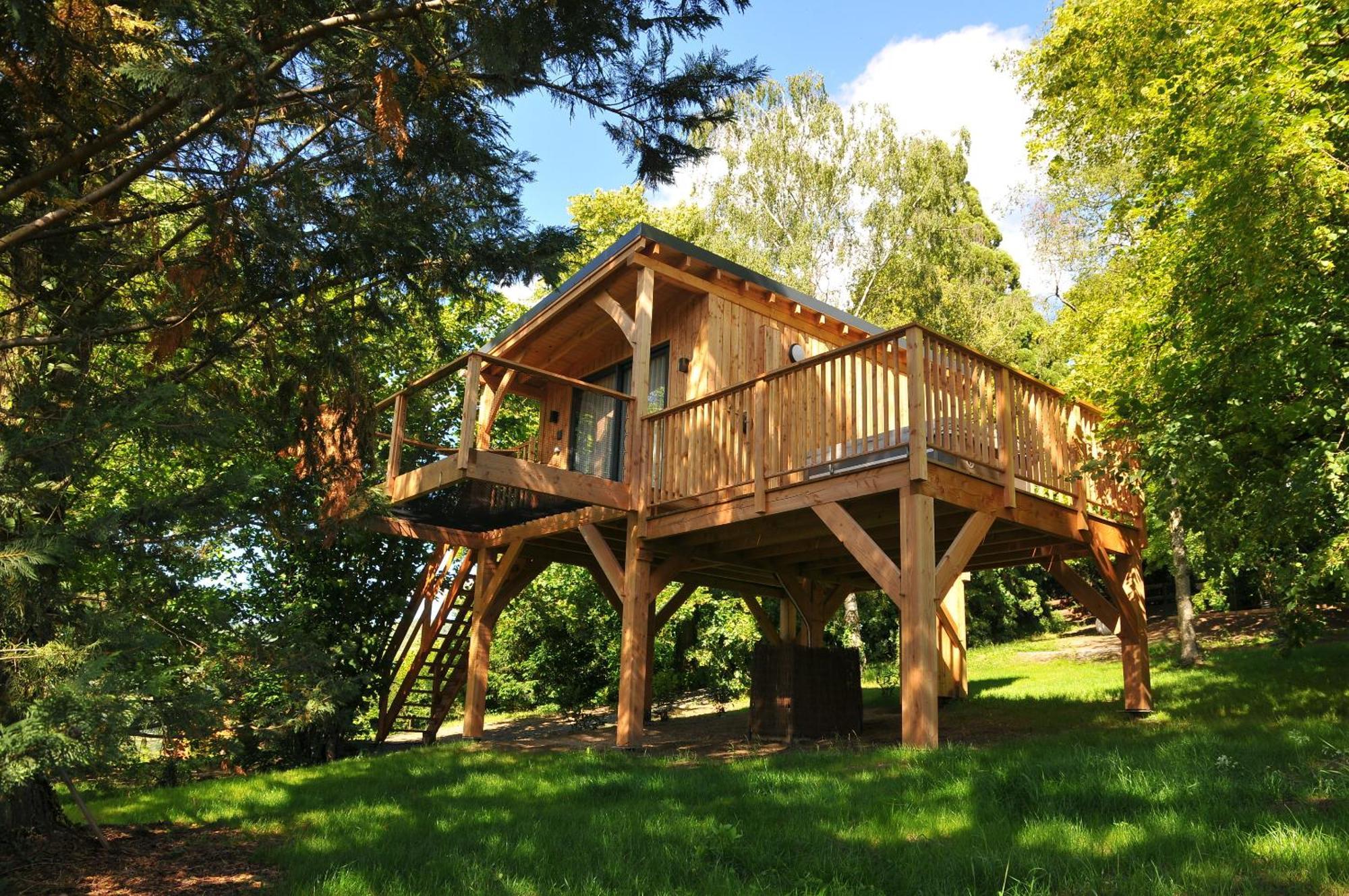 Lodges Arverne Vic-le-Comte Екстериор снимка